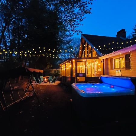 Walk To Pool & Beach - Spacious Gateway, Hot Tub, Game Room Pocono Country Place 外观 照片