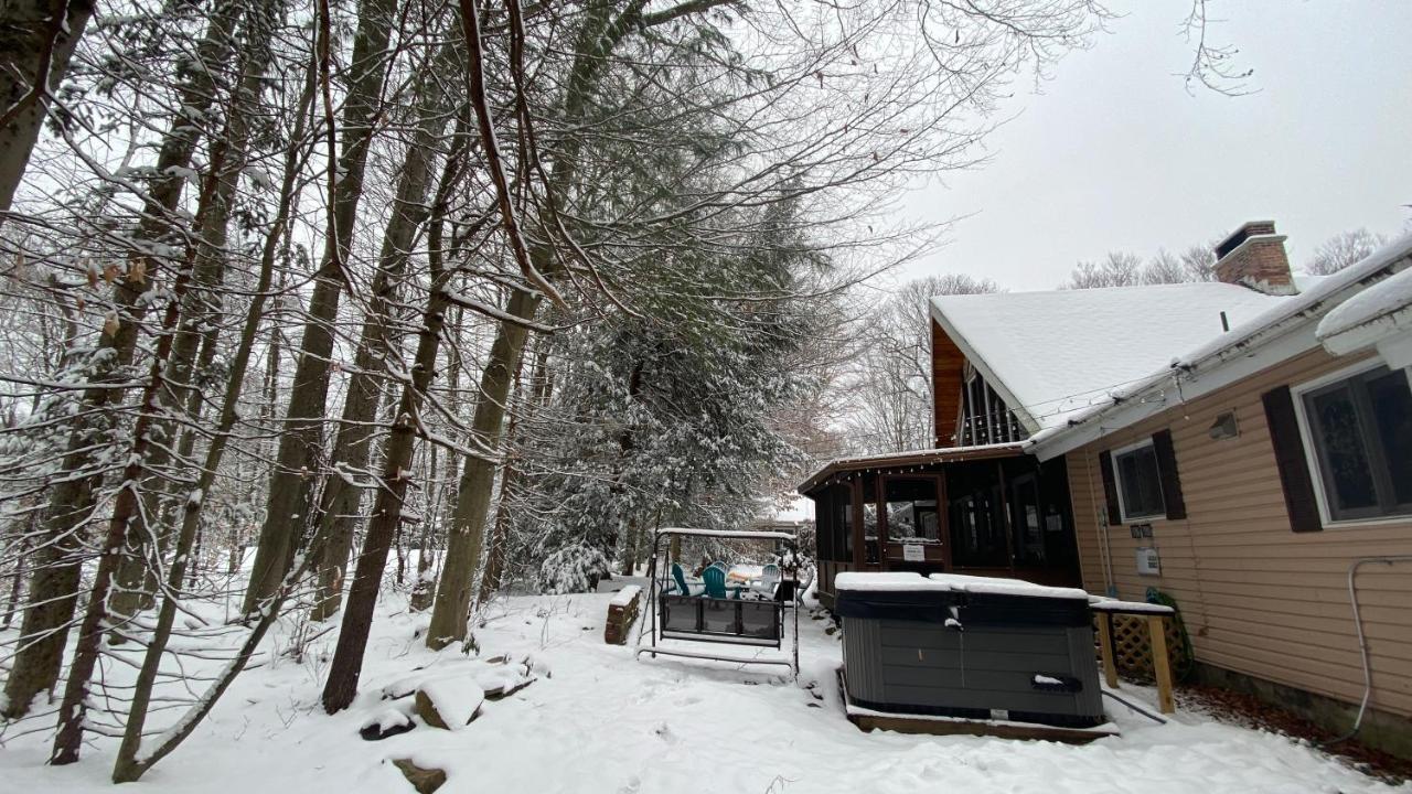 Walk To Pool & Beach - Spacious Gateway, Hot Tub, Game Room Pocono Country Place 外观 照片