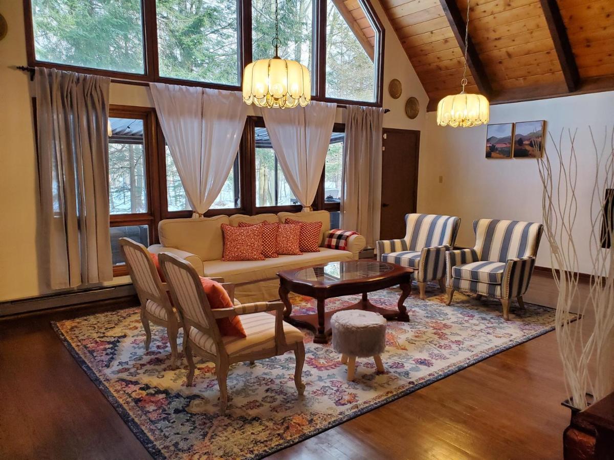 Walk To Pool & Beach - Spacious Gateway, Hot Tub, Game Room Pocono Country Place 外观 照片
