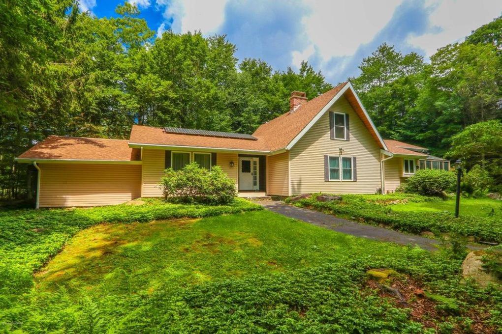 Walk To Pool & Beach - Spacious Gateway, Hot Tub, Game Room Pocono Country Place 外观 照片