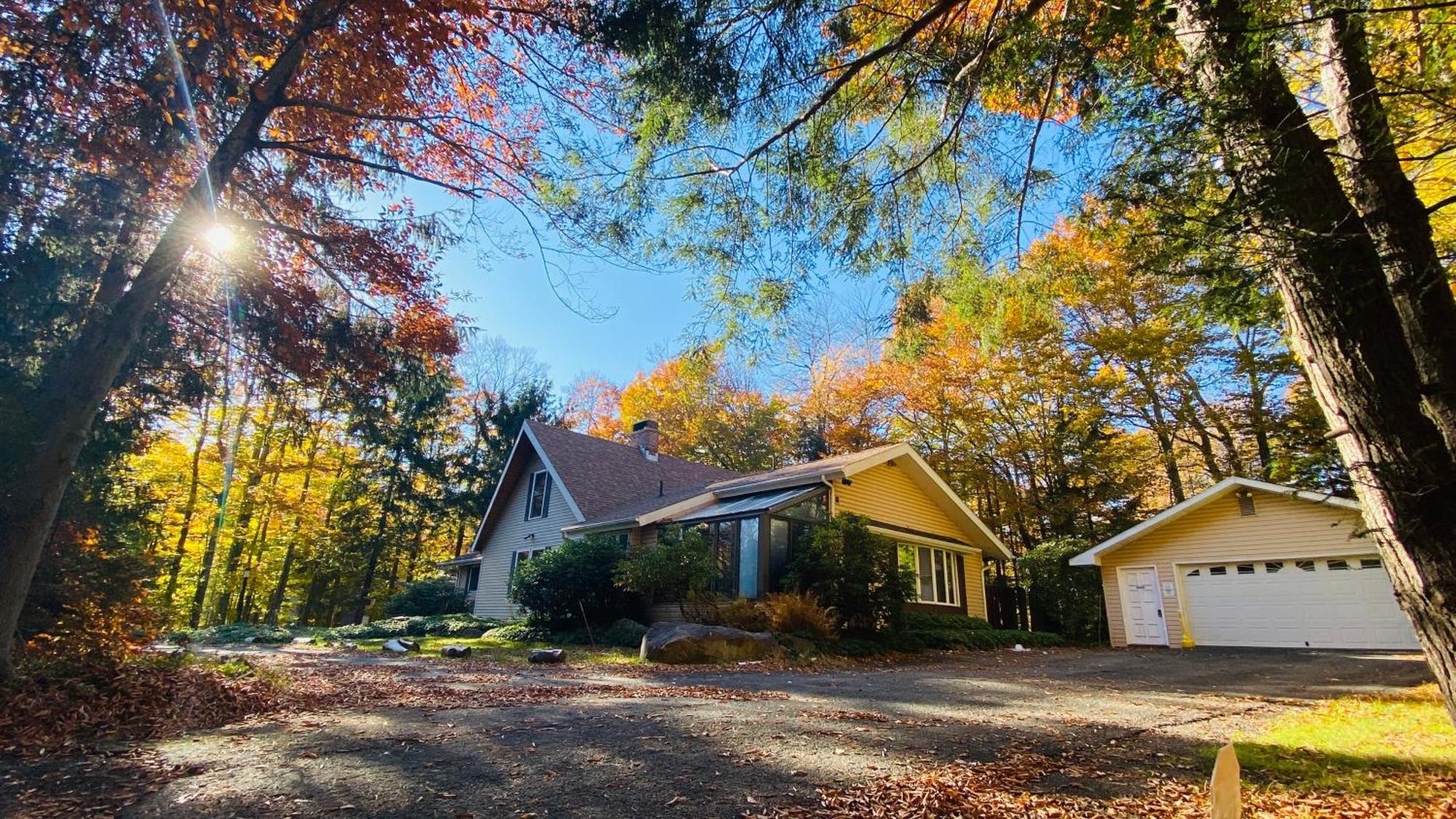 Walk To Pool & Beach - Spacious Gateway, Hot Tub, Game Room Pocono Country Place 外观 照片