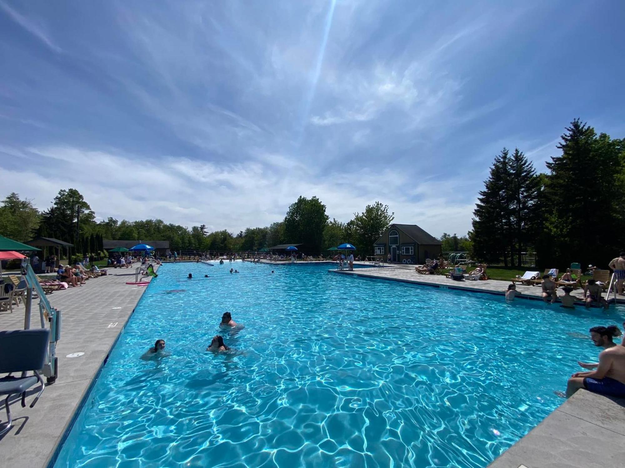 Walk To Pool & Beach - Spacious Gateway, Hot Tub, Game Room Pocono Country Place 外观 照片