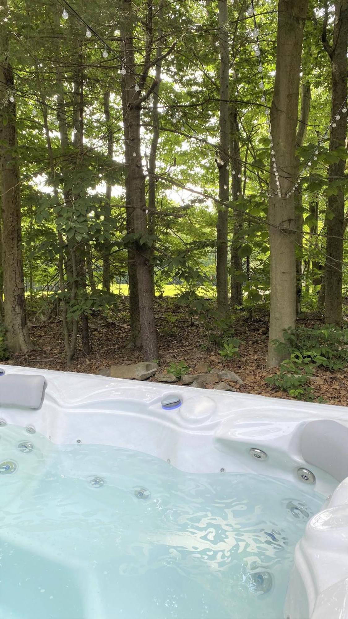 Walk To Pool & Beach - Spacious Gateway, Hot Tub, Game Room Pocono Country Place 外观 照片